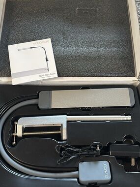 NEW GLAMCOR MONO Professional LED Beauty Light